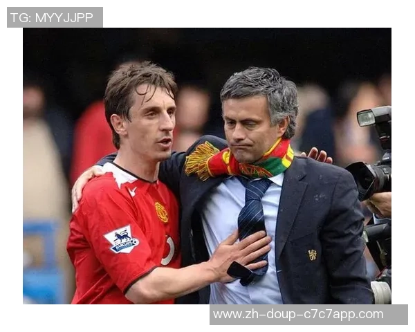 曼联92班兴办的大学遭到种族不平等指控，内维尔许诺做出改动